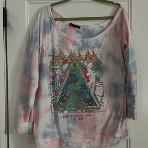 Torrid Def Leppard Off the Shoulder sweatshirt Size 1